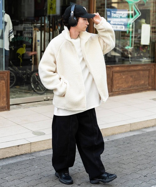 Rocky Monroe(ロッキーモンロー)の「オーバーサイズシープボアフリーススタンドネックブルゾン(ブルゾン・メンズ・ブラック/ベージュ/ネイビー/ブラウン/グレー/オフホワイト・M/L/XL)」の9枚目の写真