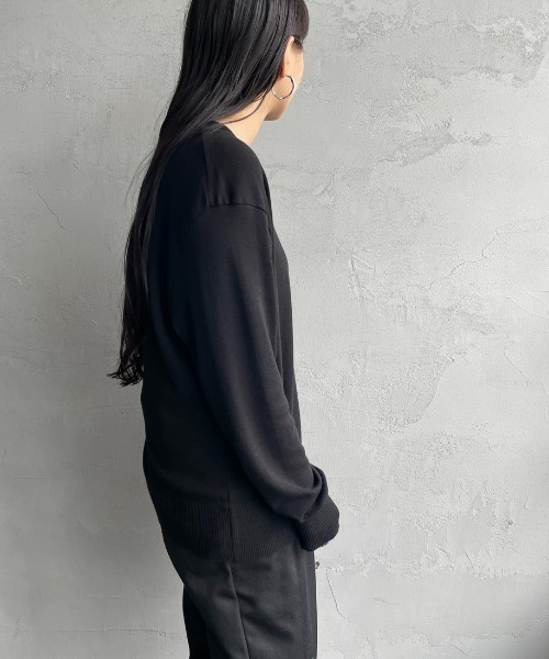 gicipi（ジチピ）の「[GICIPI/ジチピ] LUPO クルーネックコットンニットソー（ニット/セーター・レディース・ブラック系その他/ホワイト/ブラック/グレー系その他・5/4）」の16枚目の写真