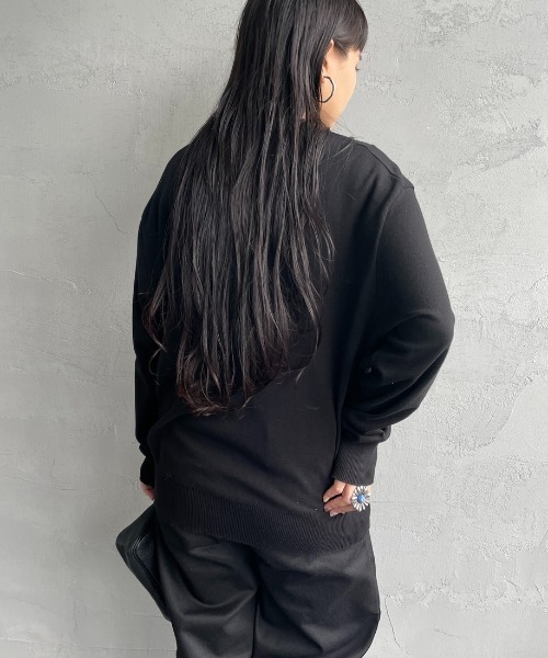 gicipi（ジチピ）の「[GICIPI/ジチピ] LUPO クルーネックコットンニットソー（ニット/セーター・レディース・ブラック系その他/ホワイト/ブラック/グレー系その他・5/4）」の17枚目の写真