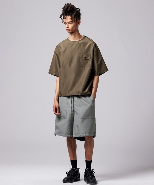 TAION(タイオン)の「【TAION(タイオン)】〈ユニセックス〉ノンダウン ミリタリー ハーフスリーブカットソー(Tシャツ/カットソー・メンズ・ブラック/オフホワイト/ライトブラウン/オリーブ/クリーム/グリーン系その他7/ダークオリーブ/ダークネイビー/チャコールグレー/ダークグリーン系/その他3/ダークグリーン・XL/L/XS/M/S)」の8枚目の写真