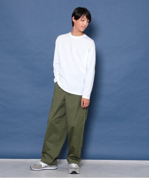 GLAZOS(グラソス)の「【大人向けサイズあり】【プチプラ】バックメッセージロゴ長袖Tシャツ(Tシャツ/カットソー・キッズ・ホワイト/オレンジ/ベージュ/ネイビー/インディゴブルー/グレー・140cm/150cm/160cm/170cm)」の10枚目の写真