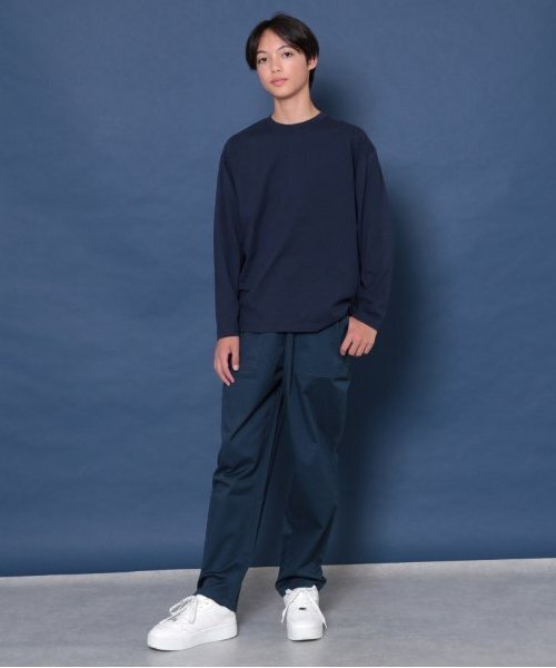 GLAZOS(グラソス)の「【大人向けサイズあり】【プチプラ】バックメッセージロゴ長袖Tシャツ(Tシャツ/カットソー・キッズ・ホワイト/オレンジ/ベージュ/ネイビー/インディゴブルー/グレー・140cm/150cm/160cm/170cm)」の12枚目の写真