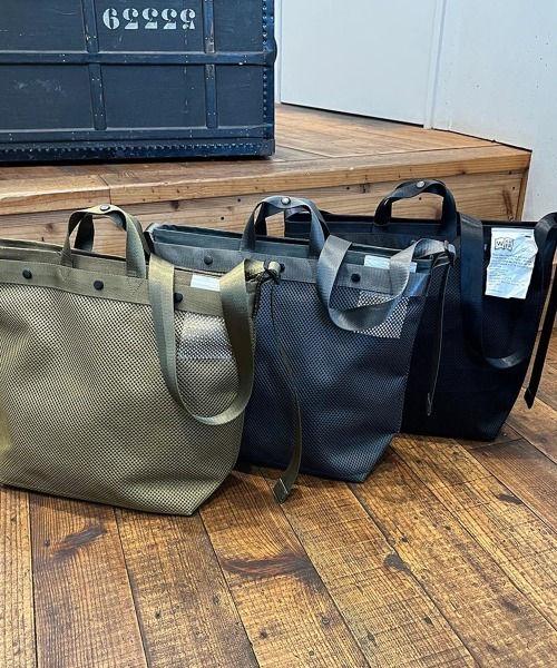 WEEKEND(ER)（ウィークエンダー）の「WEEKEND(ER) ウィークエンダー MESH&TOTE BAG（ショルダーバッグ・メンズ・ベージュ/ブラック/グレー・FREE）」の5枚目の写真