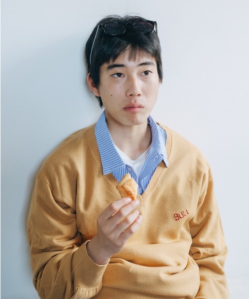 common gull products.(コモンガルプロダクツ)の「緩やかな時間のVニット(ニット/セーター・レディース・キャメル/ライトピンク/ネイビー/ライトブルー・MEDIUM/LARGE)」の15枚目の写真