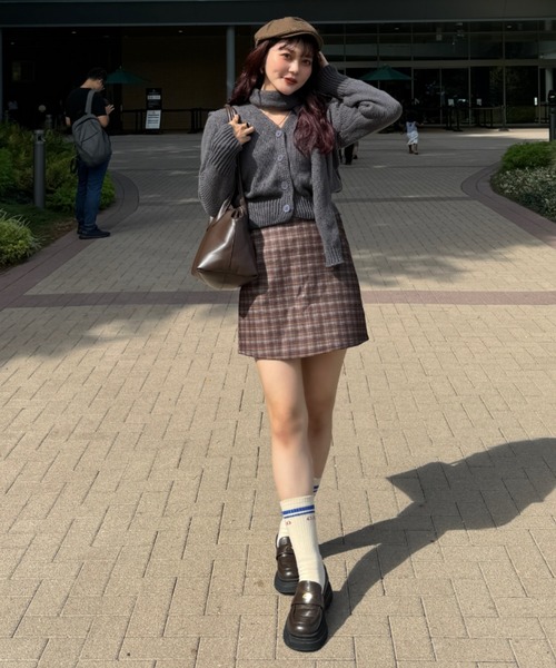 efill（エフィル）の「ふわふわ　ニットカーディガン　マフラー（ニット/セーター・レディース・グレー・FREE）」の18枚目の写真