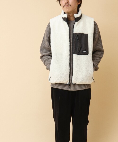 TAION（タイオン）の「【TAION/タイオン】《配色別注》リバーシブル ボア×ダウンベスト 24AW（ダウンベスト・メンズ・ベージュ/ホワイト系その他2/ブラック系その他・M/L/XL/XXL）」の7枚目の写真