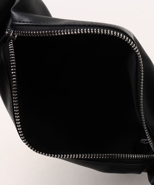 RAGEBLUE（レイジブルー）の「フェイクレザースクエアバッグ（ショルダーバッグ・レディース・ダークブラウン/ブラック・FREE）」の5枚目の写真