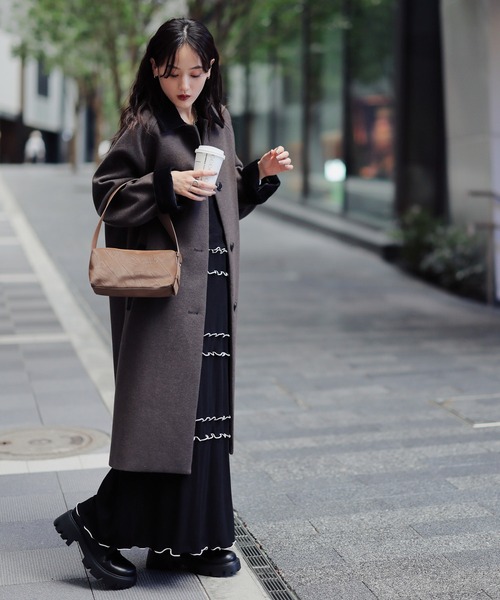 RAGEBLUE（レイジブルー）の「フェイクレザースクエアバッグ（ショルダーバッグ・レディース・ダークブラウン/ブラック・FREE）」の12枚目の写真