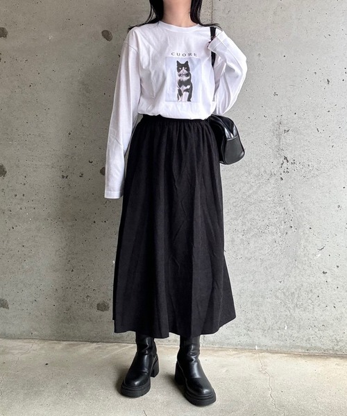 cuorequal(クオレコール)の「CATプリントロングTシャツ(Tシャツ/カットソー・レディース・ホワイト・MEDIUM/SMALL/LARGE)」の7枚目の写真