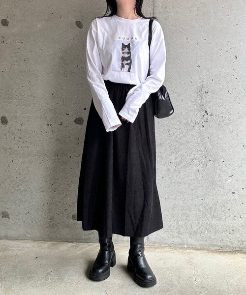 cuorequal(クオレコール)の「CATプリントロングTシャツ(Tシャツ/カットソー・レディース・ホワイト・MEDIUM/SMALL/LARGE)」の8枚目の写真