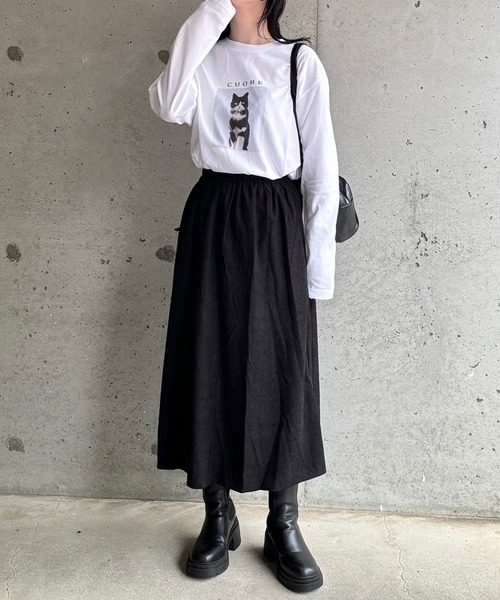 cuorequal(クオレコール)の「CATプリントロングTシャツ(Tシャツ/カットソー・レディース・ホワイト・MEDIUM/SMALL/LARGE)」の9枚目の写真