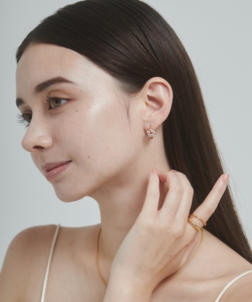 ciite' surgical stainless(シーテサージカルステンレス)の「【 金属アレルギー対応 】 フラワービジュー フープピアス サージカルステンレス (両耳用)(ピアス(両耳用)・レディース・オレンジ/パープル・FREE)」の11枚目の写真