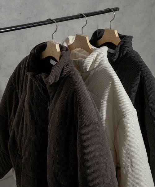 SENSE OF PLACE by URBAN RESEARCH（センスオブプレイスバイアーバンリサーチ）の「『ユニセックス』コーデュロイパデットブルゾン（ダウンジャケット/コート・メンズ・チャコールグレー/ホワイト/ブラウン・MEDIUM/LARGE）」の20枚目の写真