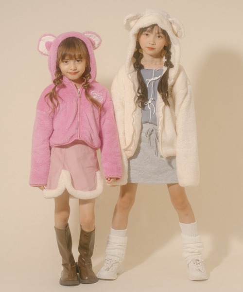 URBAN CHERRY（アーバンチェリー）の「【Mielボアシリーズ】ハート刺繍くま耳フード付きジップジャケット（ブルゾン・キッズ・ピンク/ブラウン/アイボリー・110cm/120cm/130cm/140cm/150cm）」の20枚目の写真