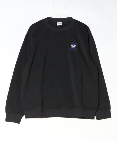 FUNALIVE（ファンアライブ）の「ワンポイント刺繍裏起毛トレーナー（スウェット・メンズ・ブラック/スモークピンク/ブラック系その他2/ブラック系その他3/グレー/ホワイト系その他2/ネイビー/スミクロ/ホワイト/ブルーパープル/ホワイト系その他3/ダークネイビー/モカ/ブラック系その他4/ホワイト系その他4/ブルー/ブラック系その他6/ブラック系その他5/ネイビー系/ライトブラウン/ホワイト系その他5/ホワイト系その他6/サックスブルー/ピンク系その他/ブラック系その他7/ネイビー系1/杢グレー/ブラウン系/オフホワイト/ネイビー系2/ブラック系1/エメラルド/ブラック系3/バーガンディー/ホワイト系4/ダークグリーン系1/ダークグリーン系2/ブラック系2/ブラック系4/ブラック系その他/ホワイト系3/グレイッシュベージュ/グレー系2/ホワイト系その他7/ブラック系5/ホワイト系1/ブラック系6/グレー系4/ホワイト系2/ブラック系7/ブラック系8/ブラック系9/ピンク系3/ピンク系4/ベージュ系1・M/L/LL）」の22枚目の写真