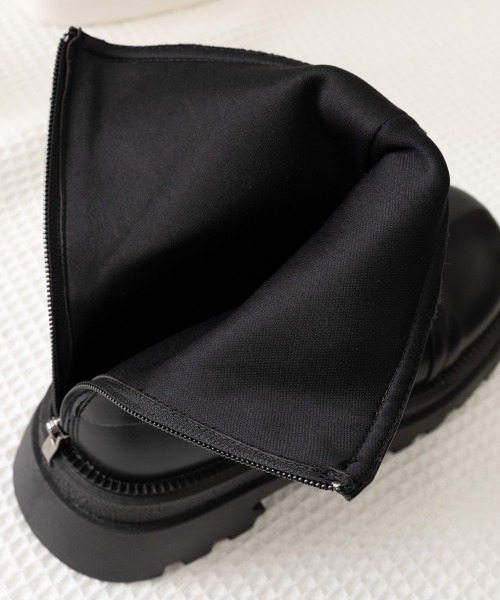 Miniministore(ミニミニストア)の「厚底ショートブーツレディースベルトブーツ(ブーツ・レディース・ブラック/アイボリー・24.0cm/24.5cm/22.5cm/23.0cm/23.5cm)」の19枚目の写真