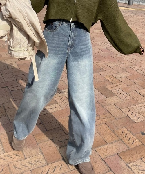 gossara(ゴサラ)の「5ポケワイドパンツ(デニムパンツ・レディース・ライトブルー/ブルー系その他・SMALL/MEDIUM)」の11枚目の写真