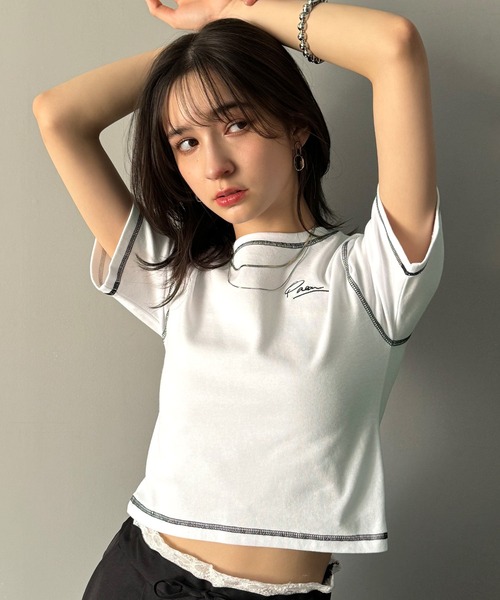 classicalelf(クラシカルエルフ)の「1枚で今っぽデザイン♪PAEAN刺繍配色ステッチチビTシャツ(半袖)(Tシャツ/カットソー・レディース・アイボリー/杢グレー/オフホワイト/ブラック・X-LARGE/LARGE/MEDIUM/SMALL)」の17枚目の写真