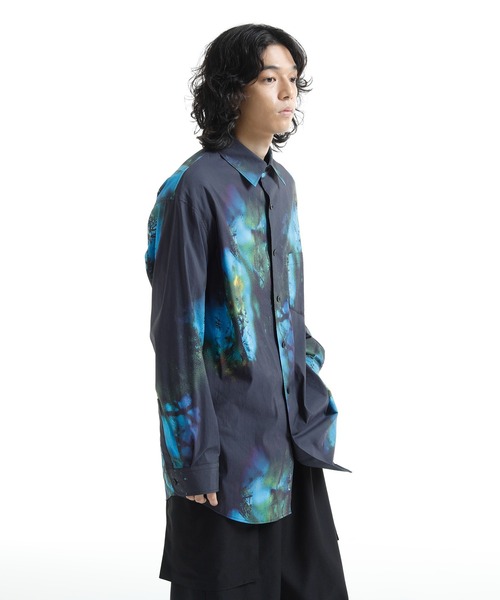 Y-3(ワイスリー)の「M AOP SHIRT(シャツ/ブラウス・メンズ・ブラック系その他・X-SMALL/X-LARGE/LARGE/MEDIUM/SMALL/XX-LARGE)」の5枚目の写真