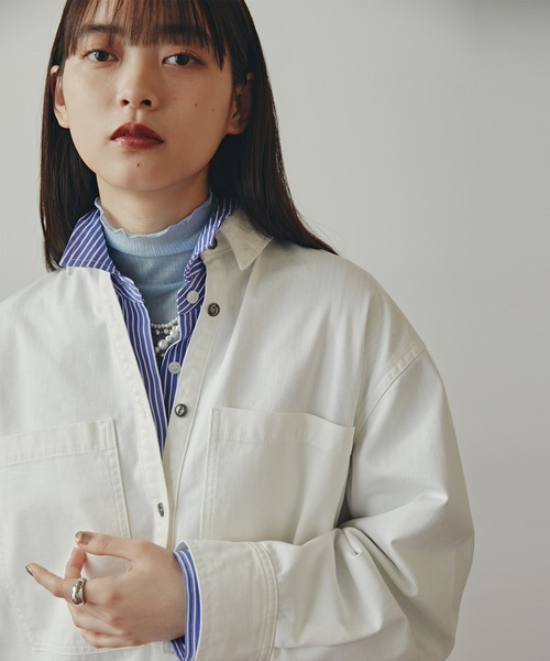 N.(N. Natural Beauty Basic)(エヌエヌナチュラルビューティーベーシック)の「リブシアーカットソー(Tシャツ/カットソー・レディース・オフホワイト/チャコールグレー/ブルー・MEDIUM)」の3枚目の写真