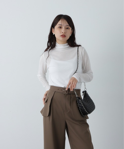 N.(N. Natural Beauty Basic)(エヌエヌナチュラルビューティーベーシック)の「リブシアーカットソー(Tシャツ/カットソー・レディース・オフホワイト/チャコールグレー/ブルー・MEDIUM)」の4枚目の写真