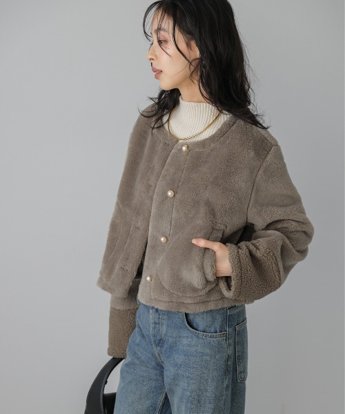 La-gemme（ラジェム）の「パールボタンファージャケット（ノーカラージャケット・レディース・ブラウン系/オフホワイト/ブラック・フリー）」の13枚目の写真