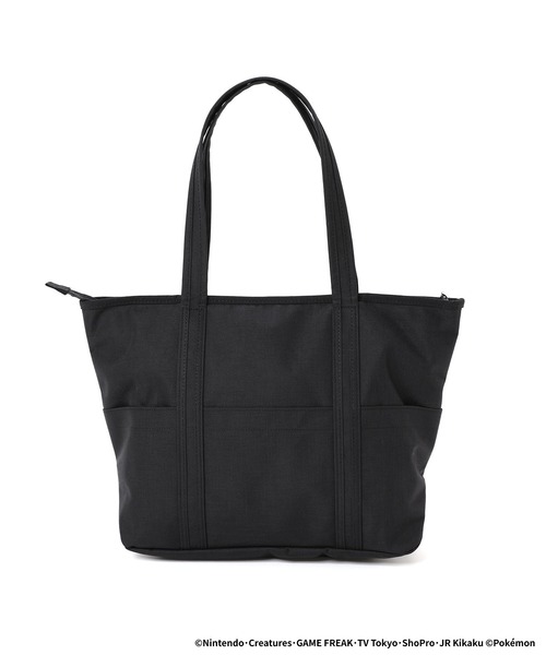 Manhattan Portage（マンハッタンポーテージ）の「Tompkins Tote Bag Pokemon Pikachu（トートバッグ・メンズ・ブラック・MEDIUM）」の4枚目の写真