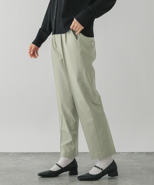 GLOBAL WORK(グローバルワーク)の「ウツクシルエットテーパードパンツTall/200729(その他パンツ・レディース・ベージュ/モカ/イエロー/ミント/ネイビー/ブラック/グレイッシュベージュ/アイボリー/ブルー・LARGE/X-LARGE/SMALL/MEDIUM)」の11枚目の写真