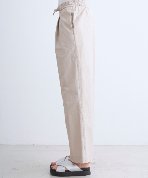 three dots(スリードッツ)の「グロッシー ツイルパンツ(その他パンツ・レディース・ベージュ/ネイビー・X-SMALL/SMALL/MEDIUM)」の12枚目の写真