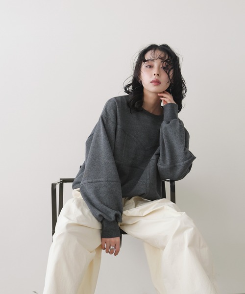 LIAN（リアン）の「コルセットラインスウェットプルオーバー（スウェット・レディース・オートミール/ブラック/チャコールグレー/ブルー・FREE）」の14枚目の写真