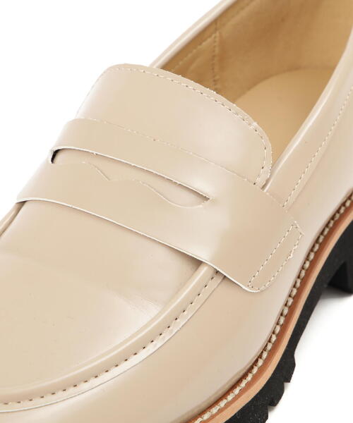 FREE'S MART(フリーズマート)の「トラックソールローファー(ローファー・レディース・ベージュ/ブラック・SMALL/MEDIUM)」の7枚目の写真