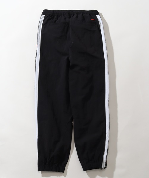 FUBU（ フブ）の「【FUBU/フブ】Track Pants/サイドロゴライン ナイロントラックパンツ（その他パンツ・メンズ・ブラック/ホワイト・L/XL/XXL/M）」の8枚目の写真