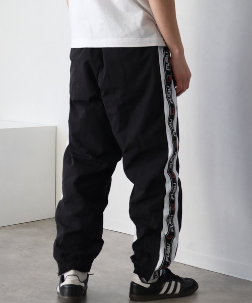 FUBU（ フブ）の「【FUBU/フブ】Track Pants/サイドロゴライン ナイロントラックパンツ（その他パンツ・メンズ・ブラック/ホワイト・L/XL/XXL/M）」の19枚目の写真