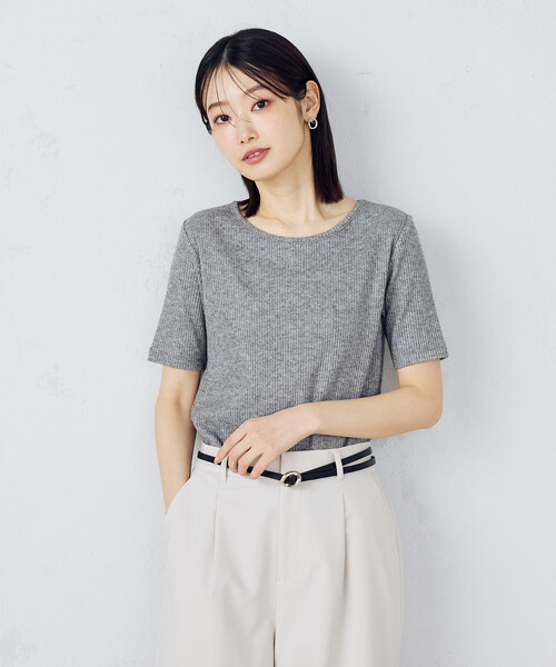 COMME CA ISM(コムサイズム)の「【アンサンブル対応】クロップド丈 リブTシャツ(Tシャツ/カットソー・レディース・アイボリー/マスタード/チャコール/ライトグレー・MEDIUM/LARGE)」の3枚目の写真