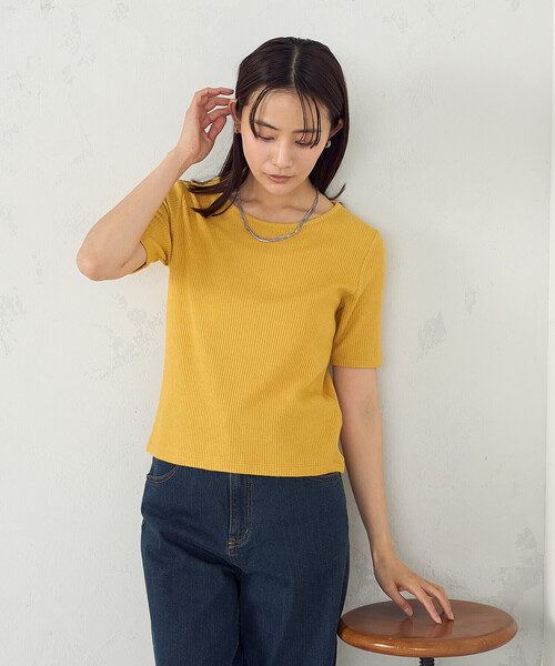 COMME CA ISM(コムサイズム)の「【アンサンブル対応】クロップド丈 リブTシャツ(Tシャツ/カットソー・レディース・アイボリー/マスタード/チャコール/ライトグレー・MEDIUM/LARGE)」の14枚目の写真