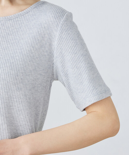 COMME CA ISM(コムサイズム)の「【アンサンブル対応】クロップド丈 リブTシャツ(Tシャツ/カットソー・レディース・アイボリー/マスタード/チャコール/ライトグレー・MEDIUM/LARGE)」の19枚目の写真