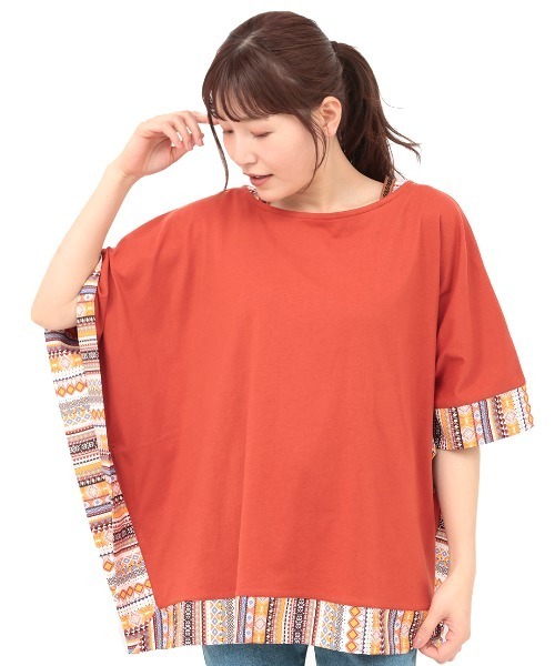 チチカカ(チチカカ)の「柄切替スクエアポンチョ(Tシャツ/カットソー・レディース・ブラック/イエロー/オレンジ/パープル・FREE)」の12枚目の写真