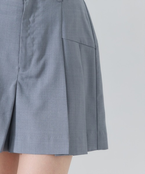 REDYAZEL（レディアゼル）の「【セットアップ可能】プリーツショートパンツ（その他パンツ・レディース・ベージュ/グレー/ブルー・SMALL/MEDIUM）」の16枚目の写真