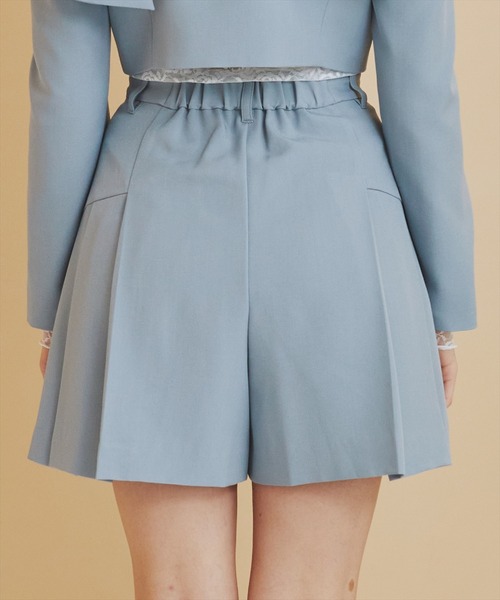 REDYAZEL（レディアゼル）の「【セットアップ可能】プリーツショートパンツ（その他パンツ・レディース・ベージュ/グレー/ブルー・SMALL/MEDIUM）」の9枚目の写真