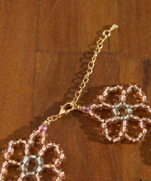 HELLO.SANFRANCISCO（ハローサンフランシスコ）の「【HELLO.SANFRANCISCO】フラワーチョーカーネックレス（ネックレス・レディース・ブルー/ピンク/オレンジ・ONE SIZE）」の10枚目の写真