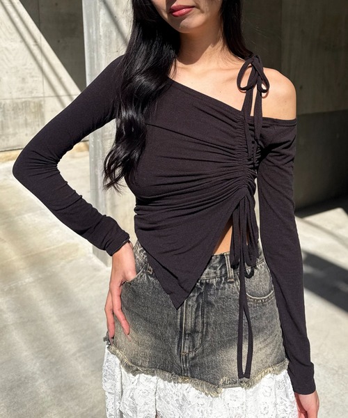 SPIRALGIRL（スパイラルガール）の「ワンショルダードロストリボントップス（Tシャツ/カットソー・レディース・ブラック/グレー/ピンク・FREE）」の2枚目の写真