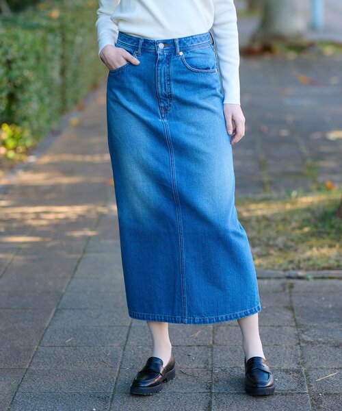 DRESSTERIOR（ドレステリア）の「【洗える/後ろスリット】ユーズド加工デニムナロースカート（デニムスカート・レディース・ブルー系その他・34/36/38/40）」の3枚目の写真