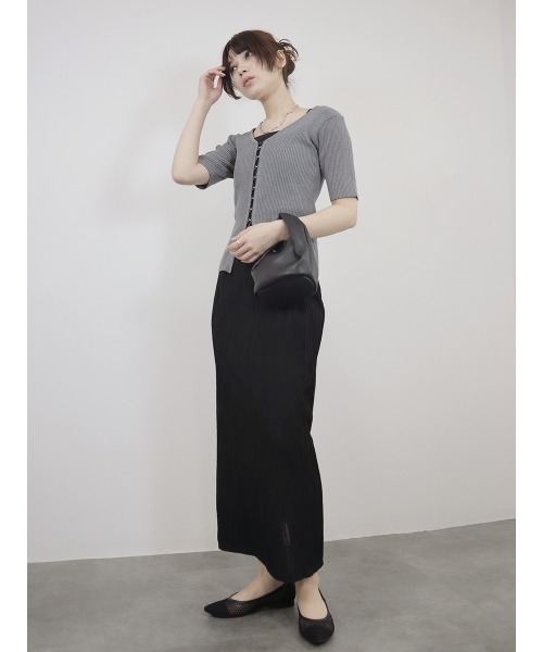 Reurie'（レウリィ）の「ウェーブ柄スカート wave pattern skirt/なみなみ柄/タイトスカート／ ロング丈 Iライン シアー ニュアンス 大人カジュアル シンプル きれいめ（スカート・レディース・アイボリー/ブラック・FREE）」の22枚目の写真