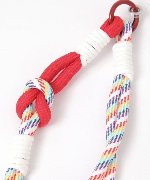 LEPSIM(レプシィム)の「パラコードハンドストラップ 321501(スマホグッズ・レディース・ダークパープル/ブラック/ライトピンク/ホワイト・ONE SIZE)」の15枚目の写真