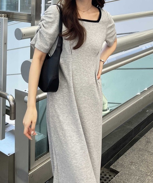 nelliy.(ネルリー)の「バックオープン配色リブワンピース(ワンピース・レディース・杢グレー/ブラック・LARGE/MEDIUM)」の15枚目の写真