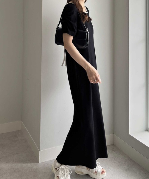 nelliy.(ネルリー)の「バックオープン配色リブワンピース(ワンピース・レディース・杢グレー/ブラック・LARGE/MEDIUM)」の10枚目の写真