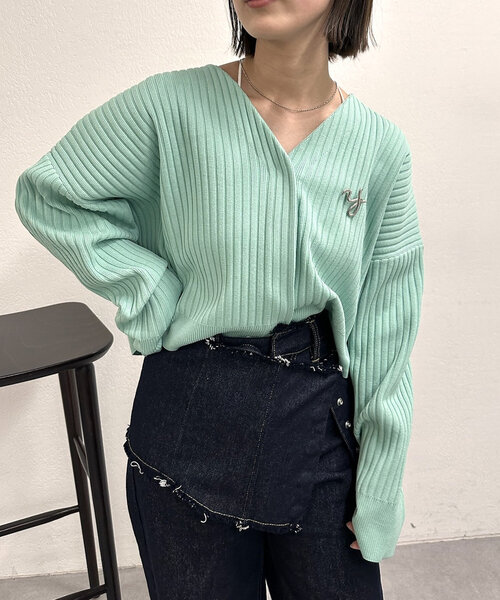 mystic(ミスティック)の「Vワイドショートカーディガン(カーディガン/ボレロ・レディース・グリーン/ピンク/ネイビー/アイボリー・FREE)」の7枚目の写真