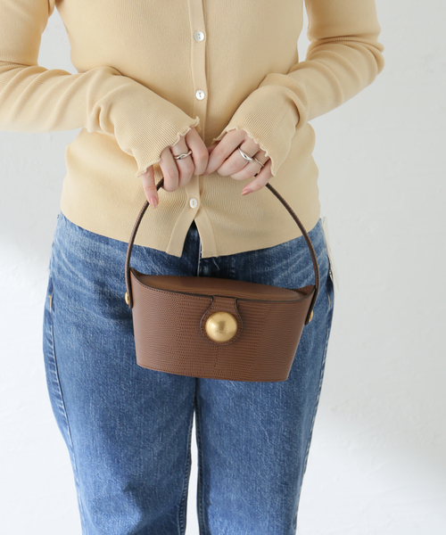 La TOTALITE(ラトータリテ)の「nuer/ニューイ Pot tote bag(ハンドバッグ・レディース・ブラック/ブラウン・FREE)」の13枚目の写真