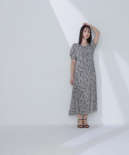 NATURAL BEAUTY BASIC（ナチュラルビューティーベーシック）の「◇フロントリボンプリントワンピース（ワンピース・レディース・ブルー系その他/ブラック系その他・MEDIUM/P/S）」の10枚目の写真