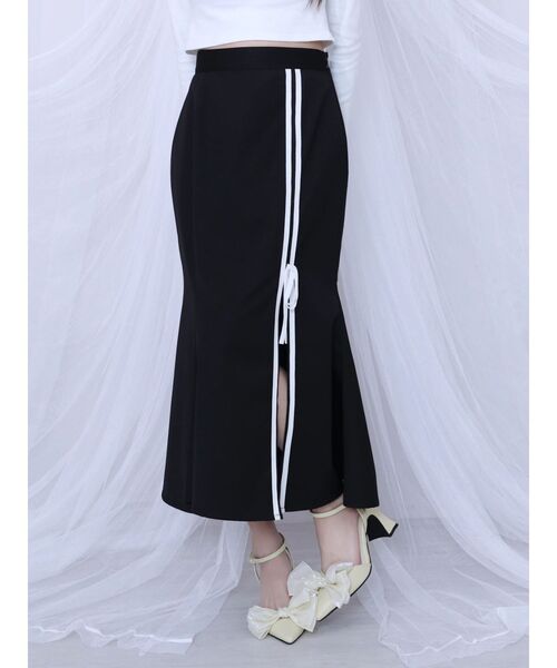 EATME（イートミー）の「ダブルラインマーメイドスカート（セットアップ可能）（スカート・レディース・ピンク/ベージュ/ブラック・FREE）」の4枚目の写真